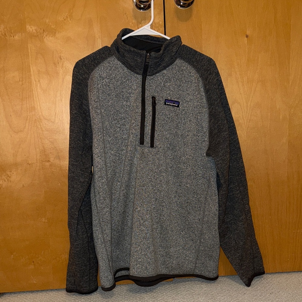 Patagonia Men's Two-Tone Gray Zip-Up Sweater